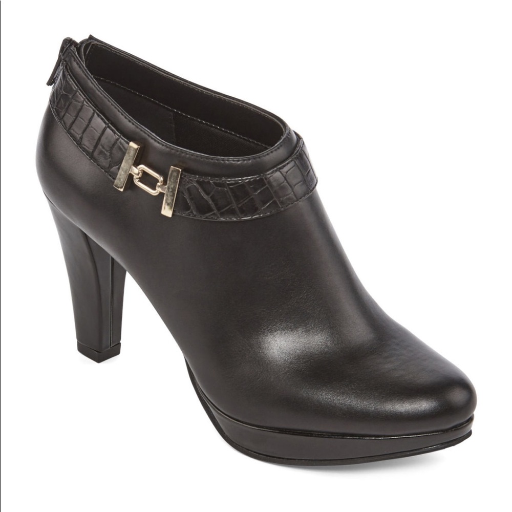 East 5th Eddington black booties 8.5 NIB